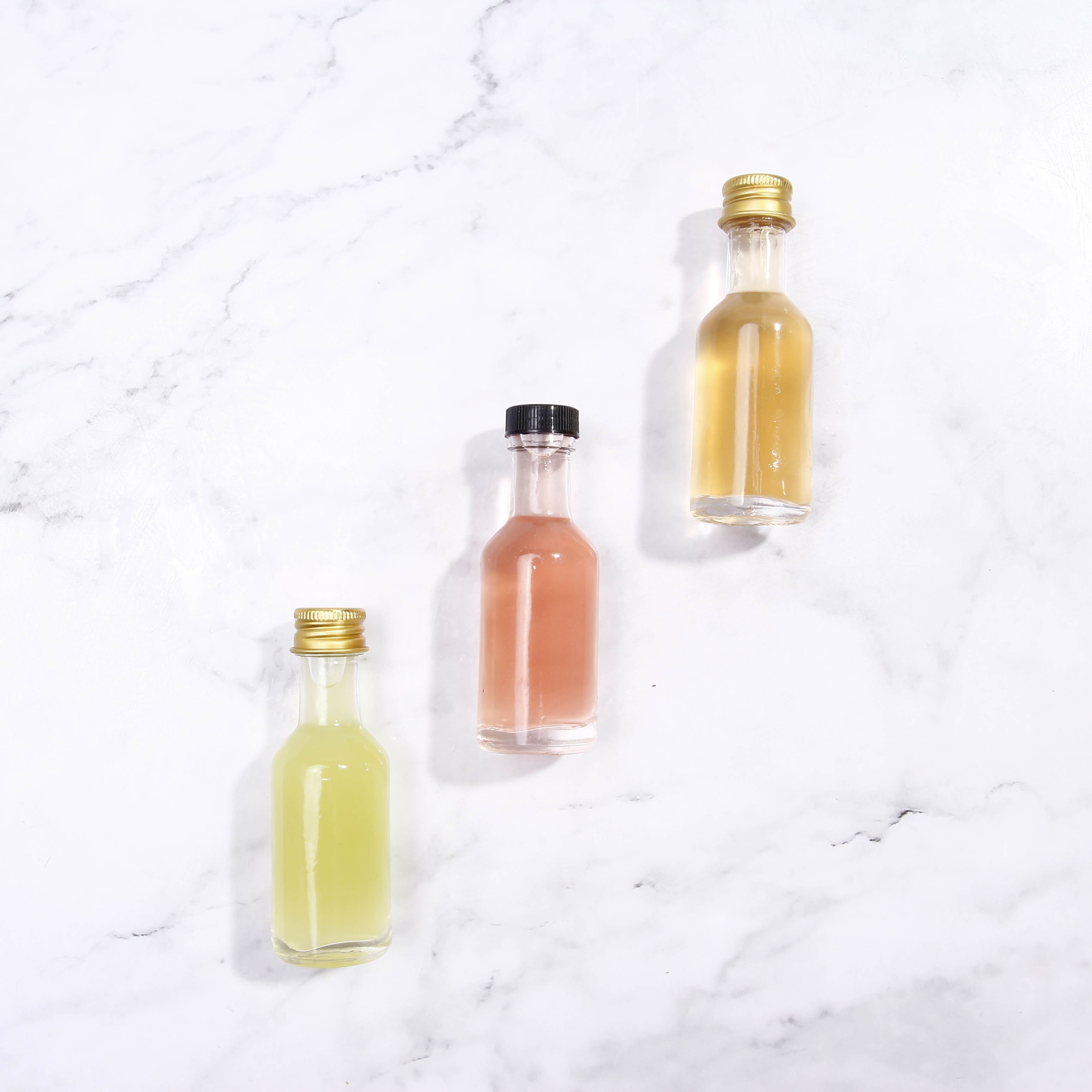 Jar with Universal Hot Product Wine Bottle Wholesale Glass Storage Bottles & Jars Screw Metal Lid Customized Logo Cover 10000pcs