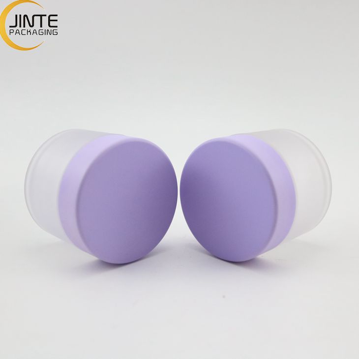 Jinte Packaging 1oz 2oz 4oz 6oz PETG Luxury Plastic Customized Frosted jar with Purple lids for bath salt containers