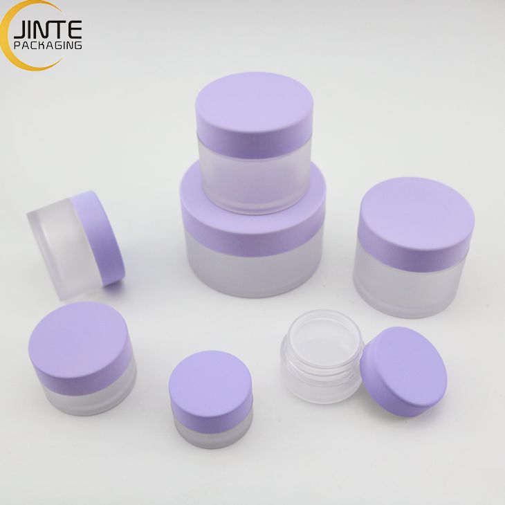 Jinte Wholesale 1oz 2oz 4oz 6oz 8oz Stackable PETG Plastic Frosted jar With Purple lids for body butter lip scrub container