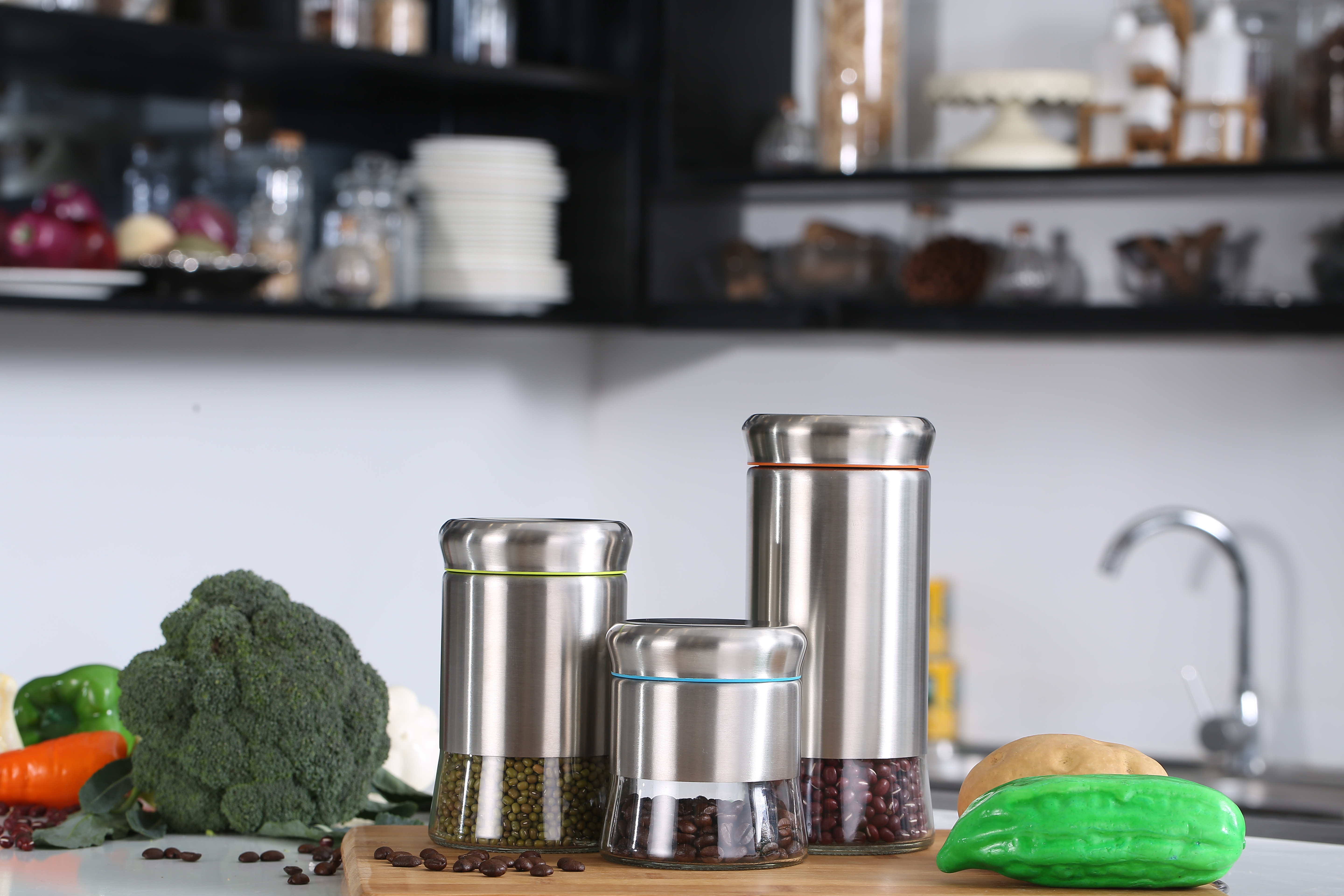 Kitchen Condiment Glass Jar Container with Stainless Steel Sleeve Storage