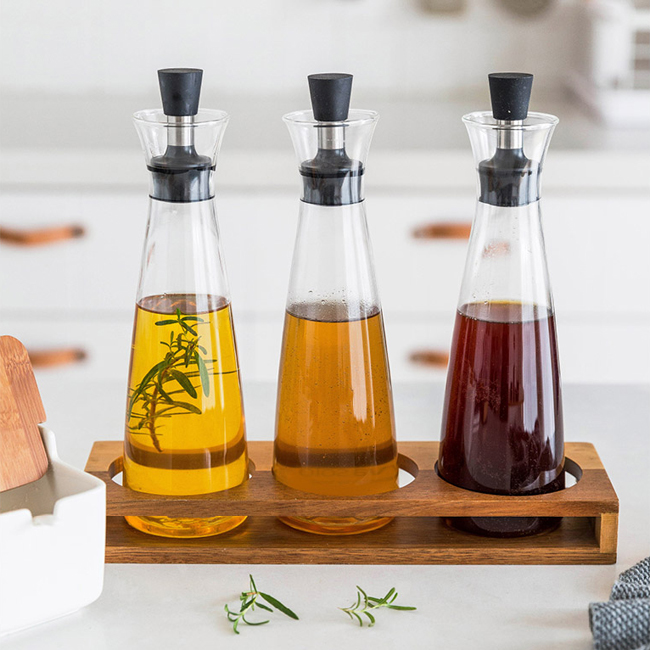 Kitchen Glass Bottle And Pourer Lid Pourer 250ml Olive Oil Dispenser Bottle