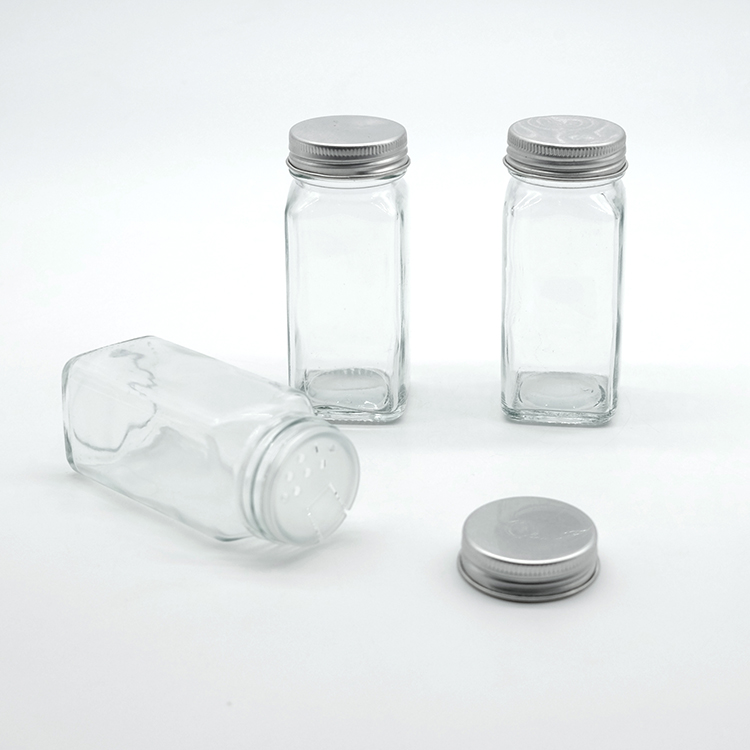 Kitchen Use Square Shape Glass Bottle 110ml Seasoning Bottle with Double Lid Spice Glass Bottle for Condiment