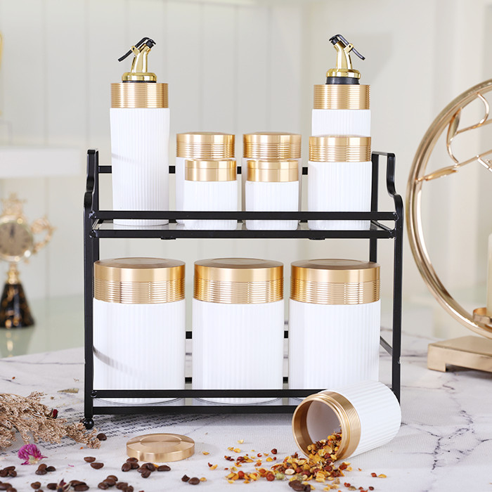 Kitchen accessories containers bottles white ceramic cookies tea coffee sugar canisters kitchen storage jars with gold lid