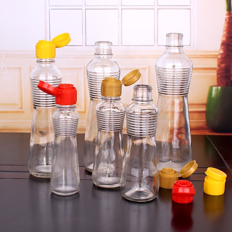 Kitchen hot sell 4oz 12oz empty glass sesam seed oil soy sauce bottle with plastic dispenser