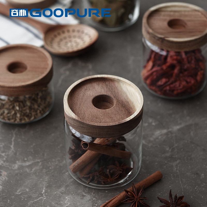 Kitchen sealed storage glass jar with retro wooden lid