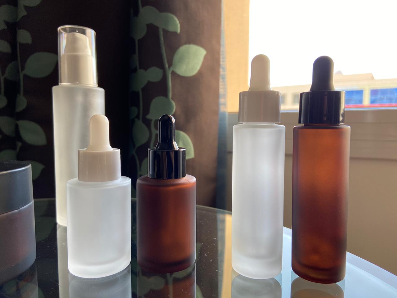 LANJING luxury packing empty cosmetic sets 120ml 100ml 30ml 50g 30g spray glass bottle with pump and jars