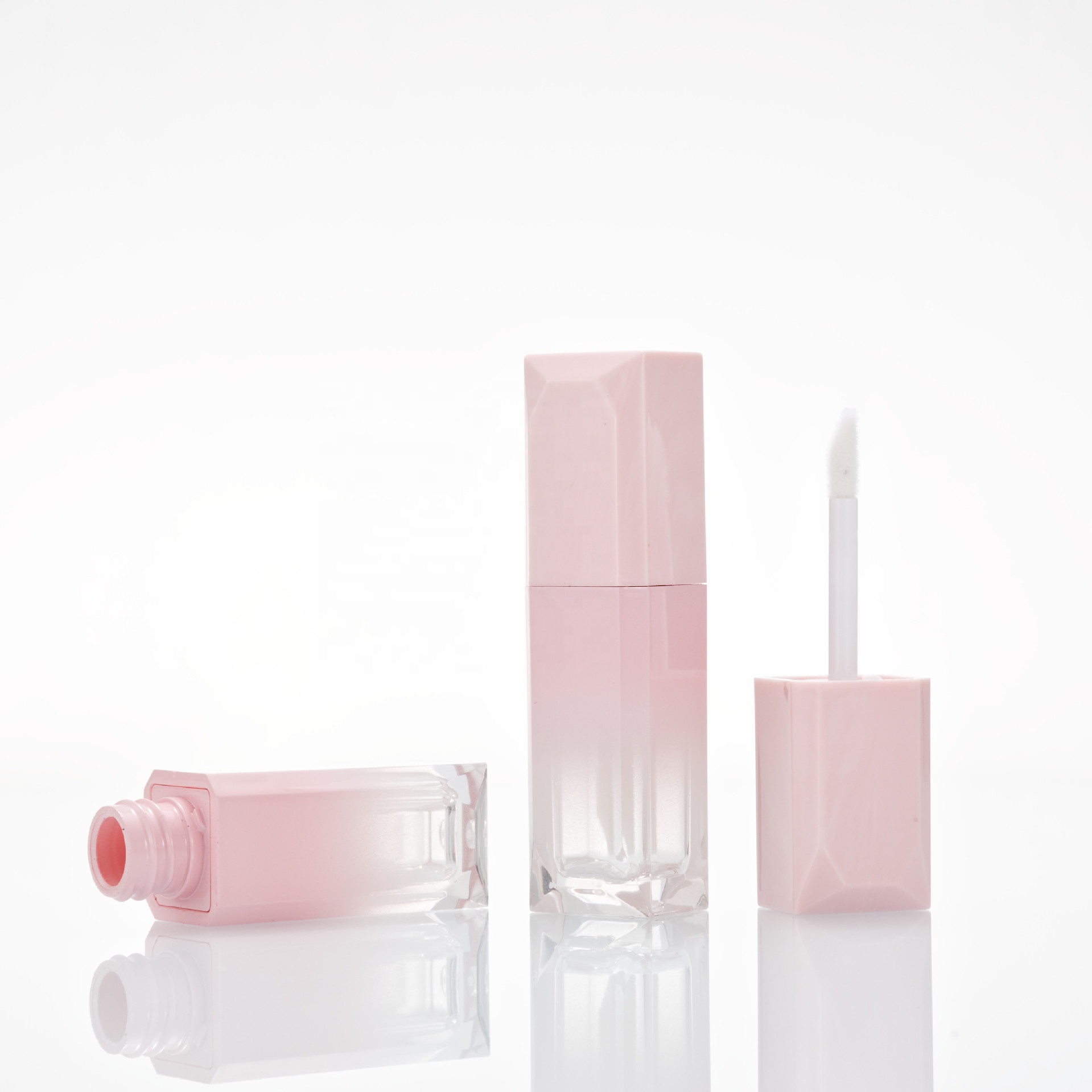 LOM-A03 Pink Lipgloss Tube,Customized Luxury Pink Lip Gloss Tube Container,Clear Bottle With Logo