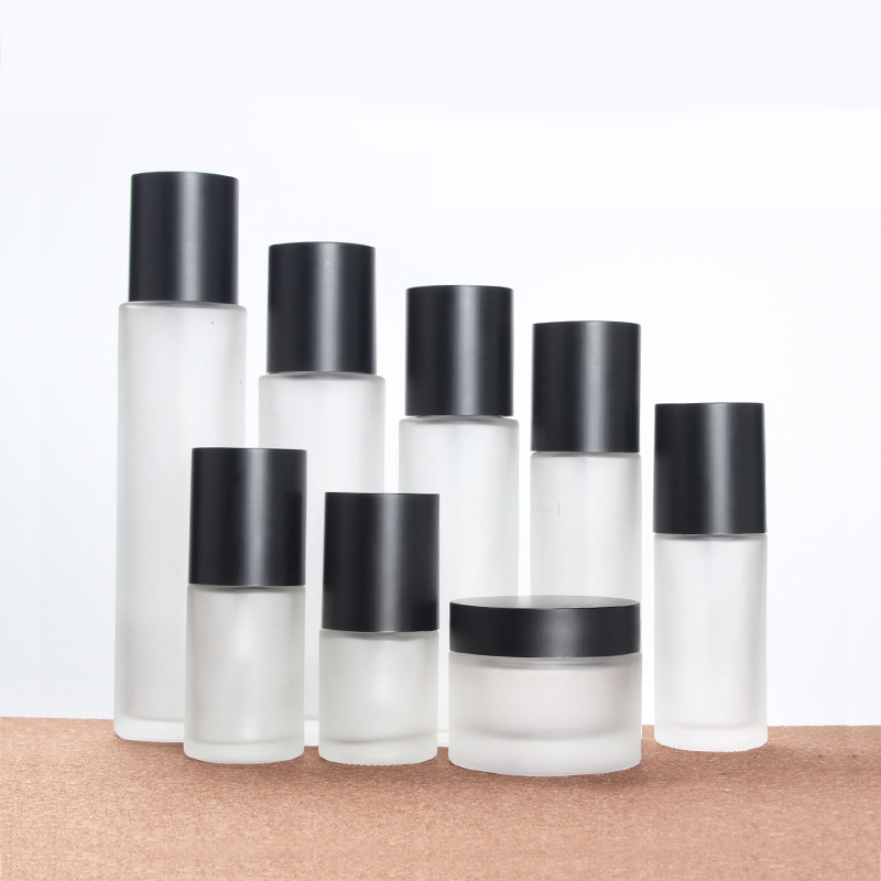LOW MOQ Matt Black Cap Frosted Glass Bottle With Serum Pump Sprayer