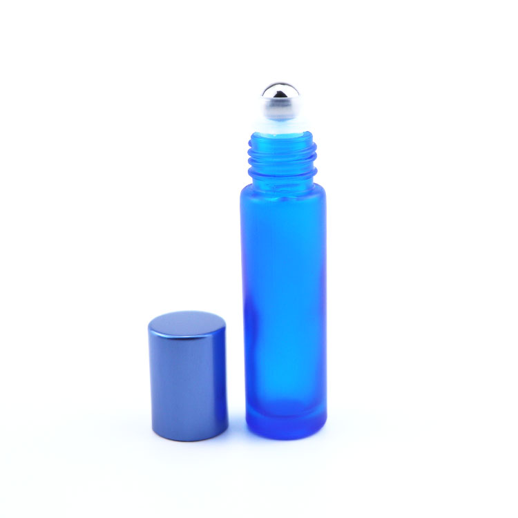 LOW MOQ Transparent Amber Essential Oil Perfume Glass Roll on Bottle customized Roller Bottle