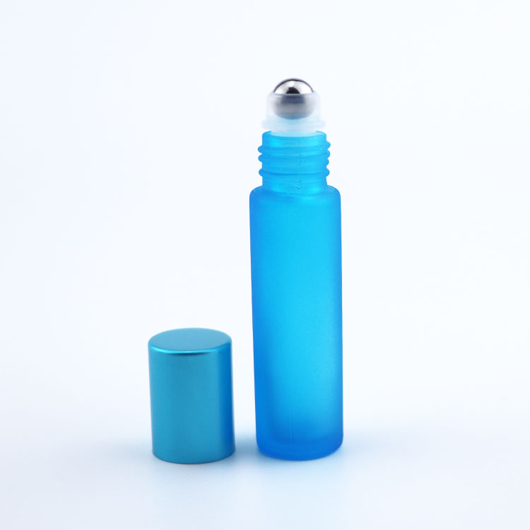 LOW MOQ Transparent Amber Essential Oil Perfume Glass Roll on Bottle customized Roller Bottle