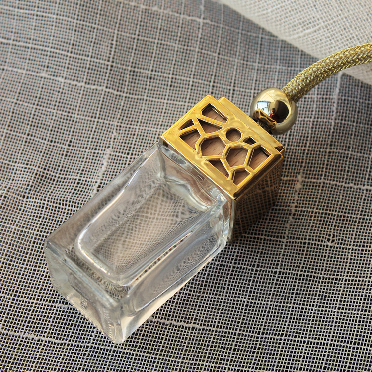 LanJing new design 6ml 10ml Square Shape Glass Car Perfume Bottles Empty Hanging Car Diffuser Bottle