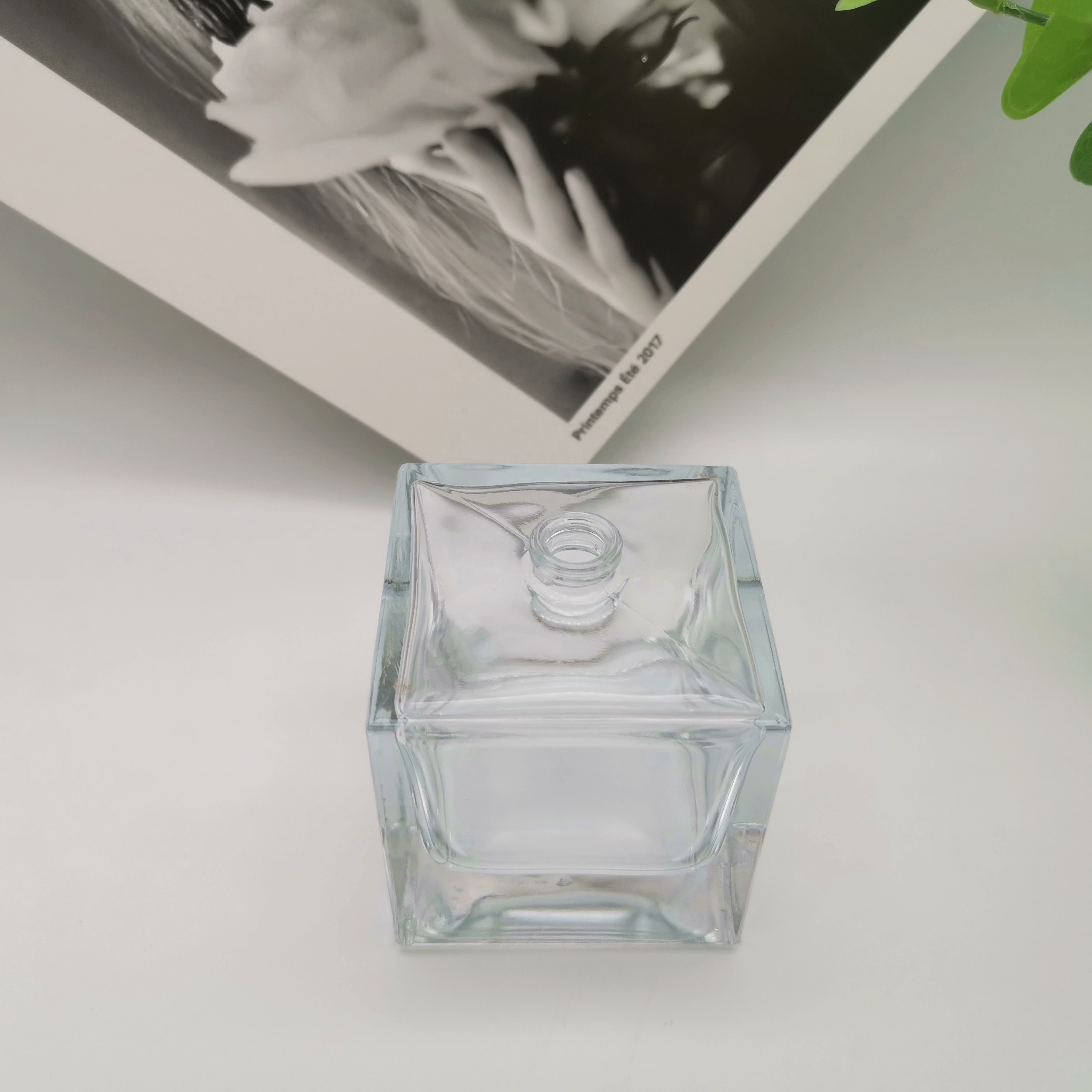 Large Cube Glass Perfume Bottles Wholesalers
