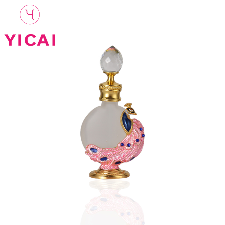 Latest Design 15ml Opaque Glass Empty Dubai Dropper Perfume Bottle