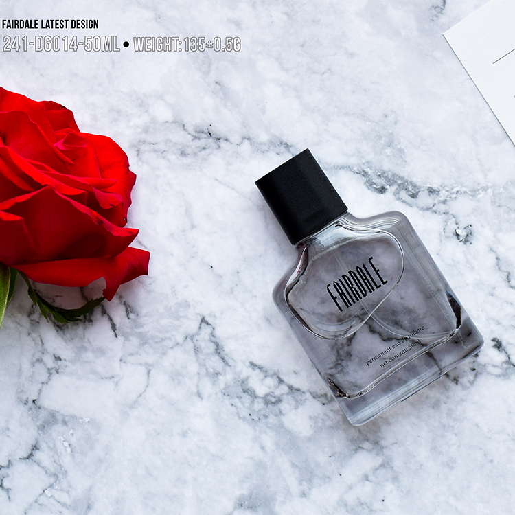 Latest perfume suit color and logo printing available glass perfume bottle perfume empty glass bottle