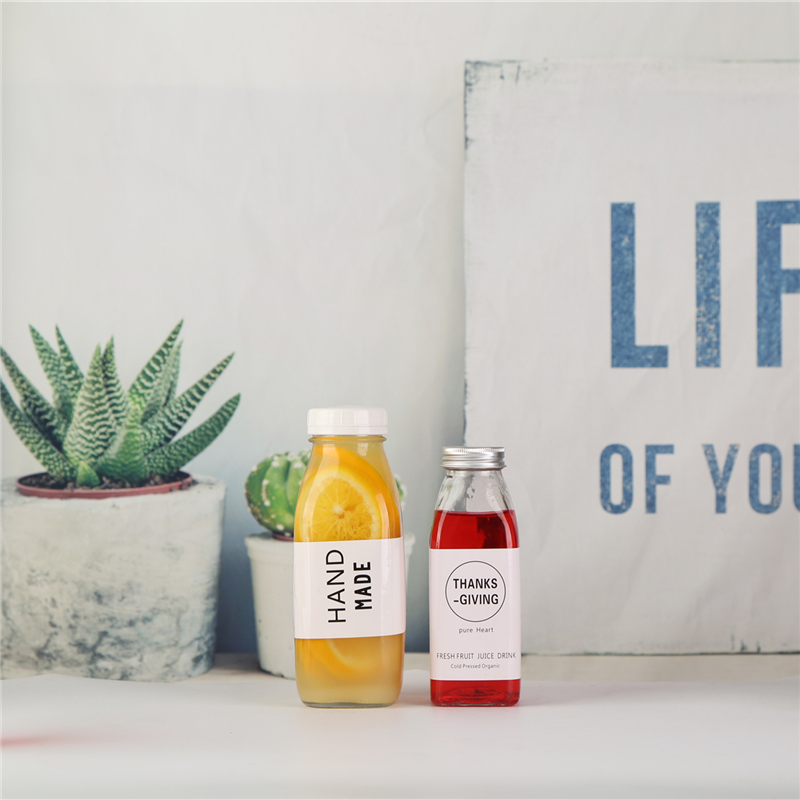 Logo Printed 10Oz 16Oz Cold Pressed French Square Glass Juice Bottle With Plastic Lid