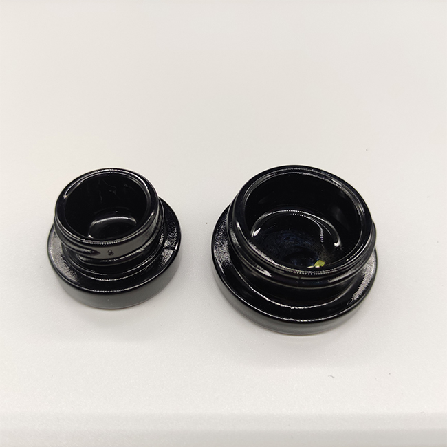 Low MOQ 100pcs 5ml 9ml child resistant black uv material cbd concentrate storage jar with plastic black white cap in stock