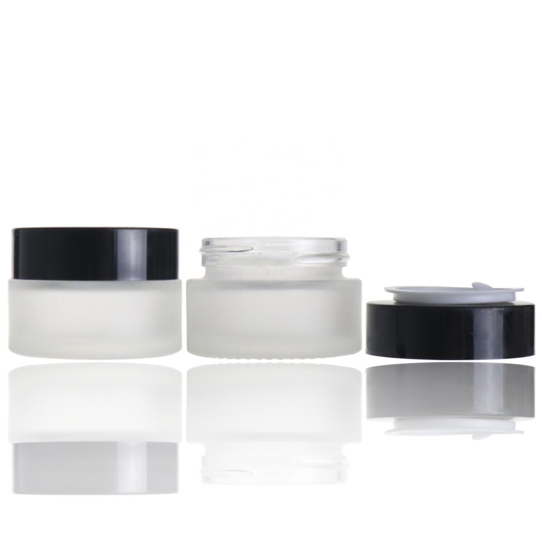 Low MOQ 15g glass cosmetic frosted jar with black lid