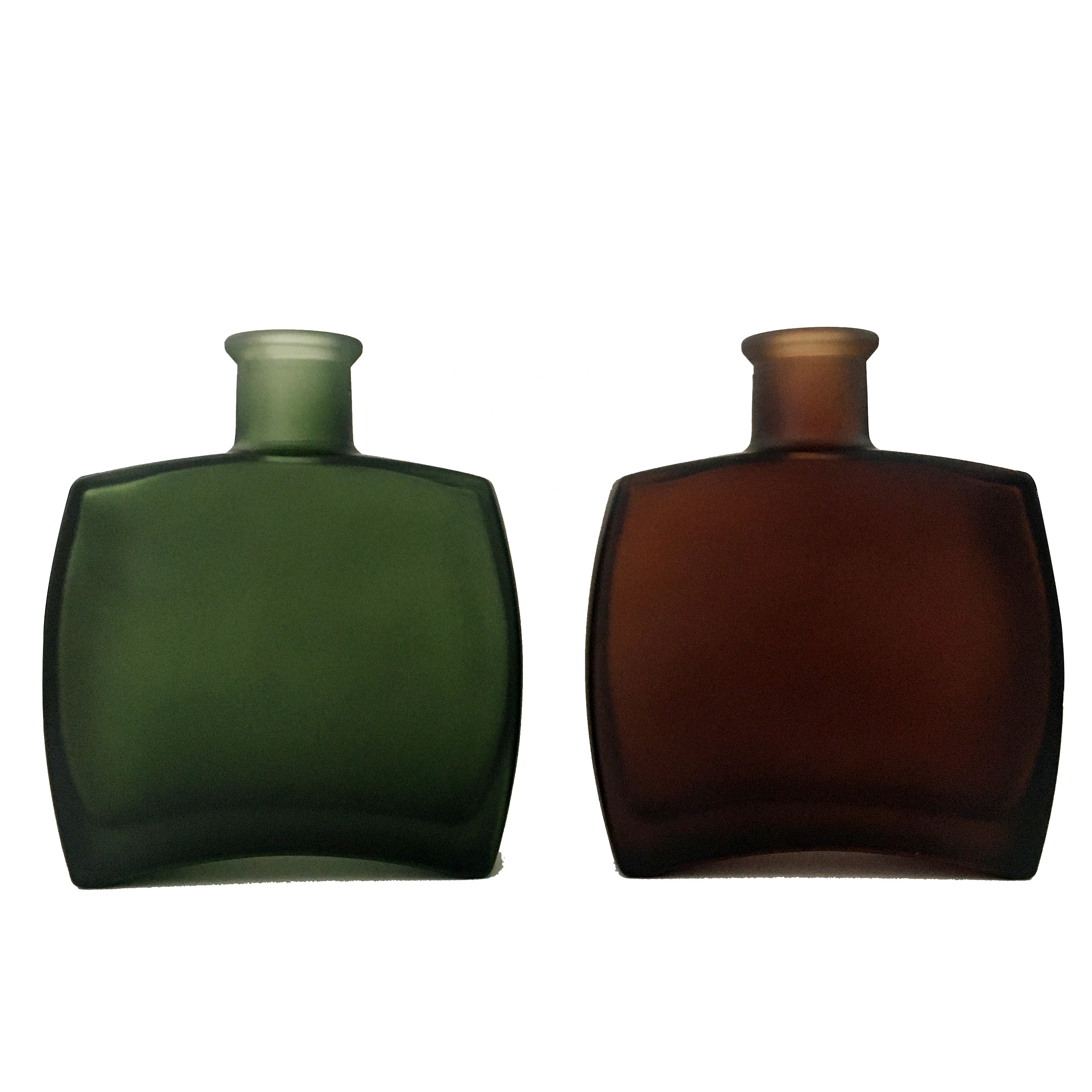 Luxury 100ml 200ml New aroma diffuser glass bottle with Rattan Sticks