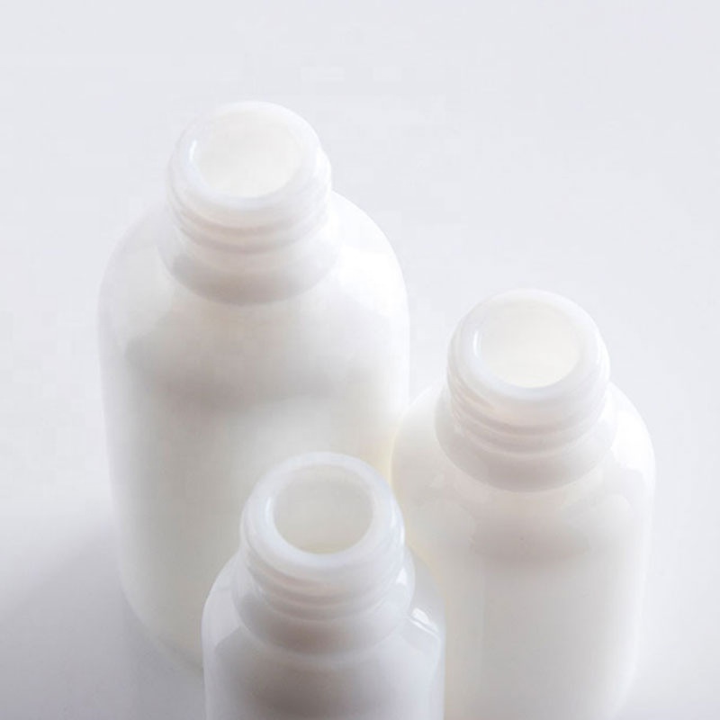 Luxury 10ml 15ml 30ml 50ml 100ml essential oil skin care massage oil white porcelain opal ceramic bottle with dropper