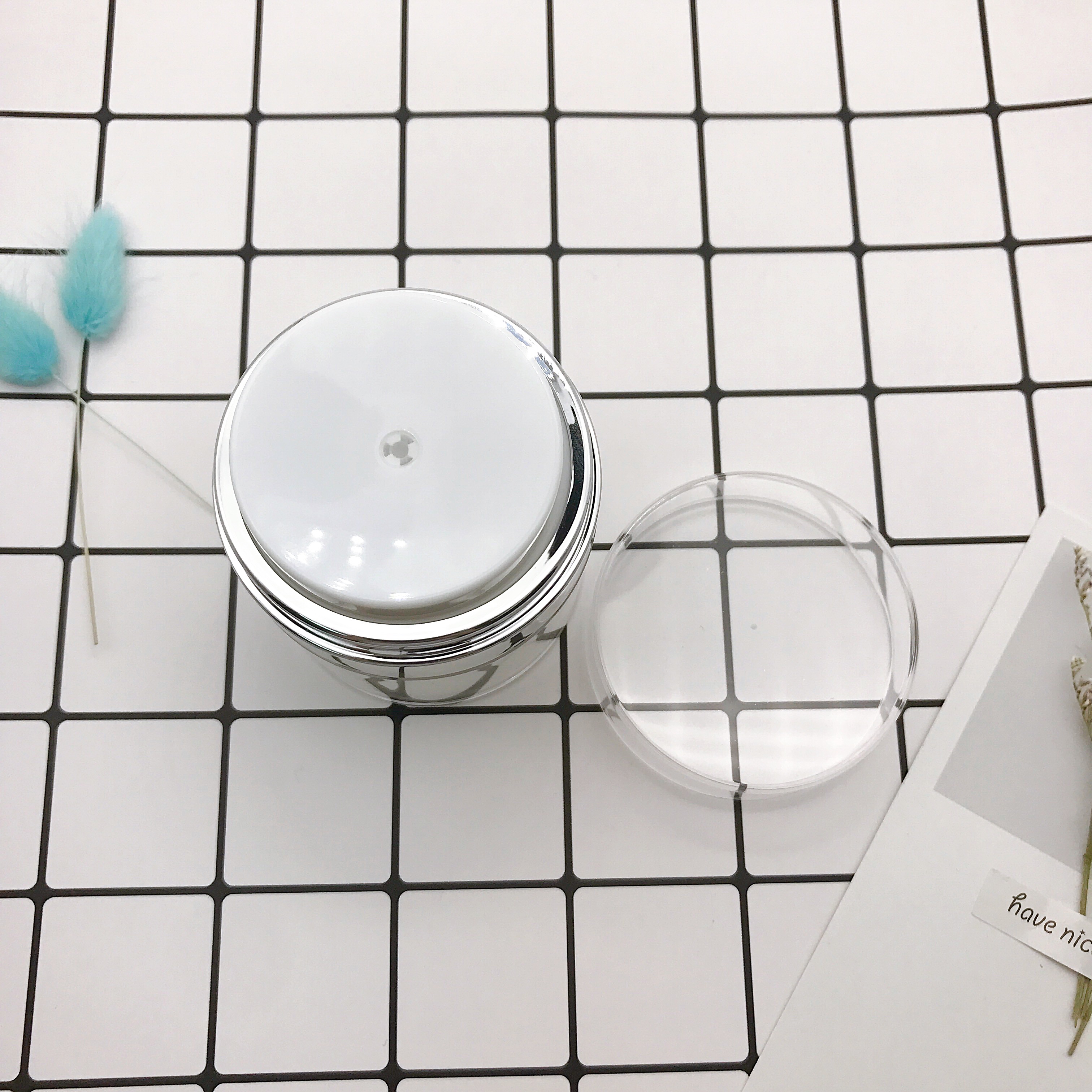 Luxury 15g 30g 50g Round Cream Cosmetic Container Acrylic Skin Care Airless Jars with Pump