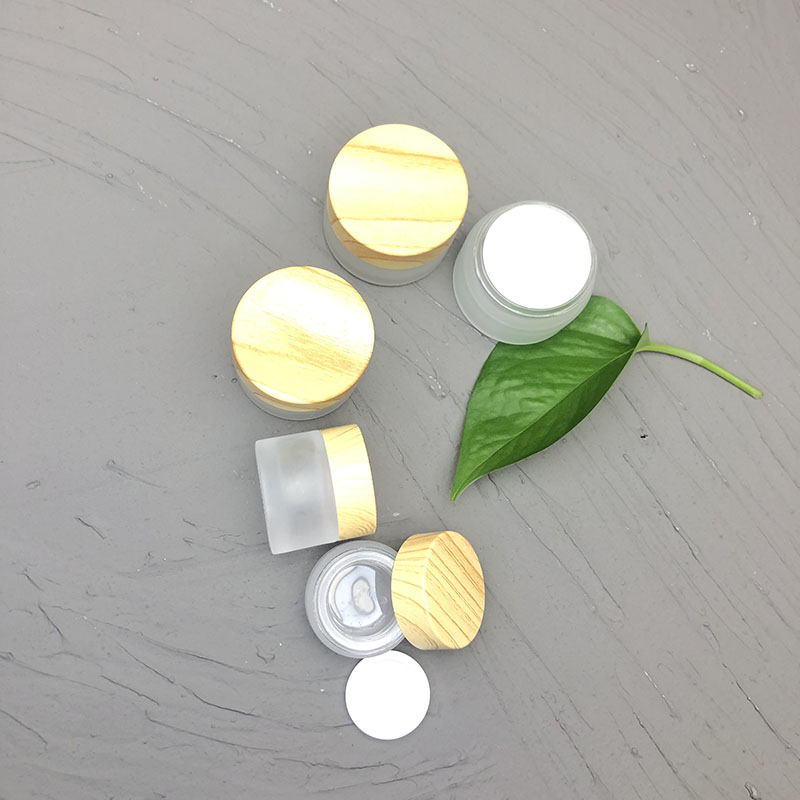 Luxury 20ml body cream jar with grain coating cap cosmetic bamboo cream jar Makeup 20g jar cream