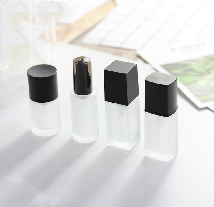 Luxury 30-40ml Clear Frosted Glass Pump Bottle for Liquid Foundation Glass Serum Bottle with ABS Pump