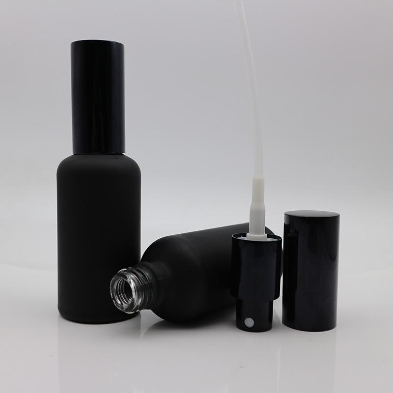 Luxury 5 10 15 20 30 50 100ml matte black cosmetic serum spray bottle with pump sprayer