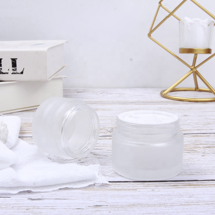 Luxury 50g frosted cosmetic eye cream glass jar with sliver lid
