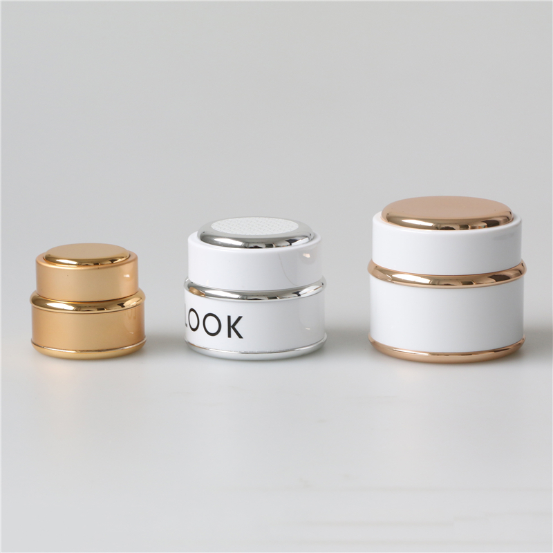 Luxury 50ml white PP plastic cosmetic jars in stock