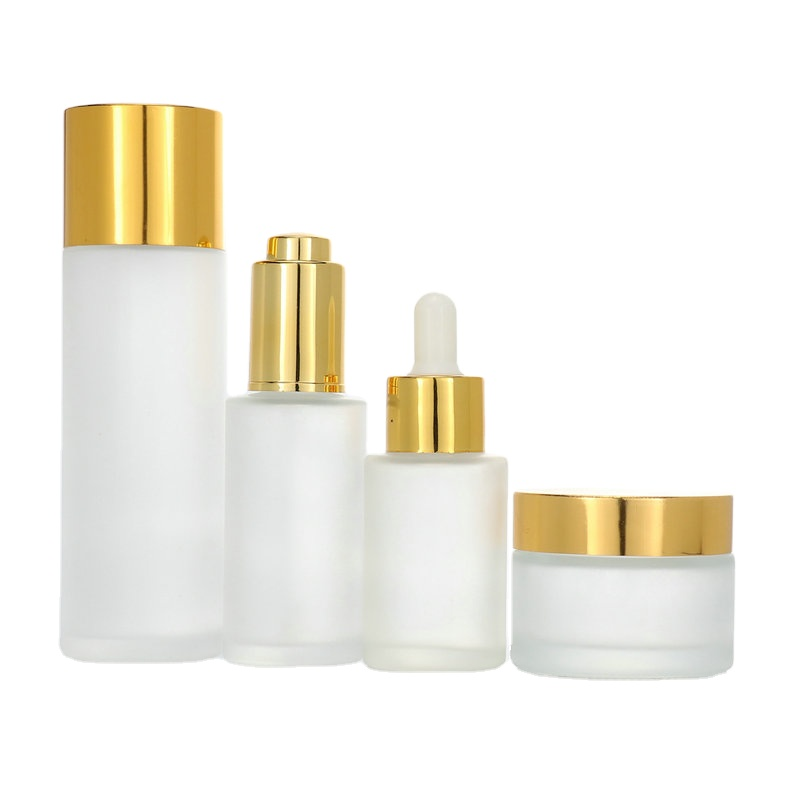 Luxury Aluminum 30ml 60ml 100ml120ml glass cosmetic packaging empty glass lotion bottle spray pump container skincare bottle set