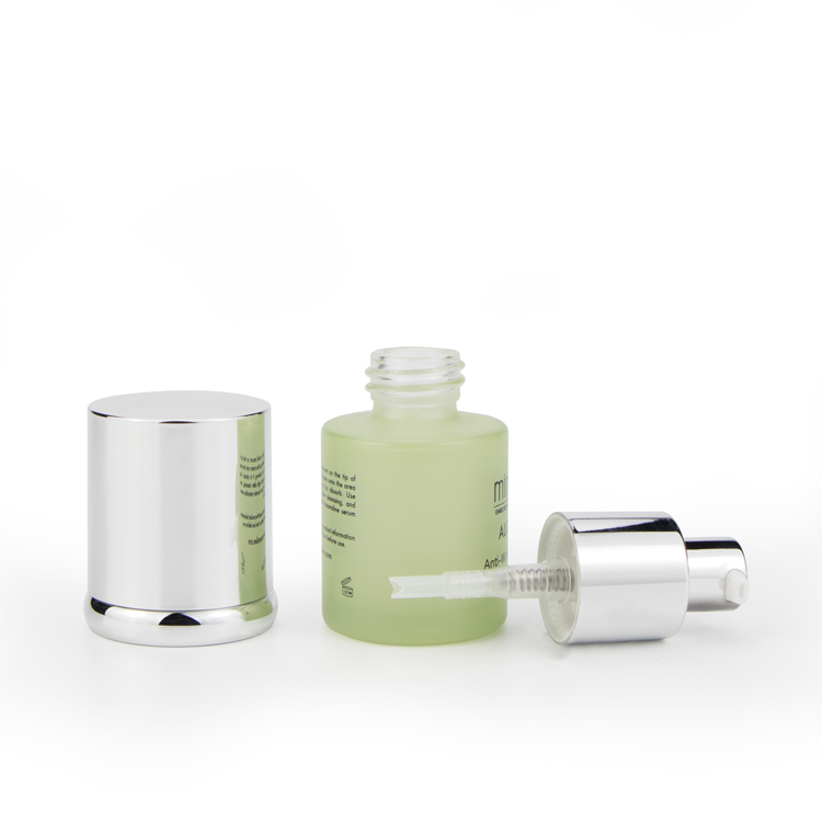Luxury Aluminum cosmetic packaging empty glass jars bottles/ spray pump containers for skincare bottle set