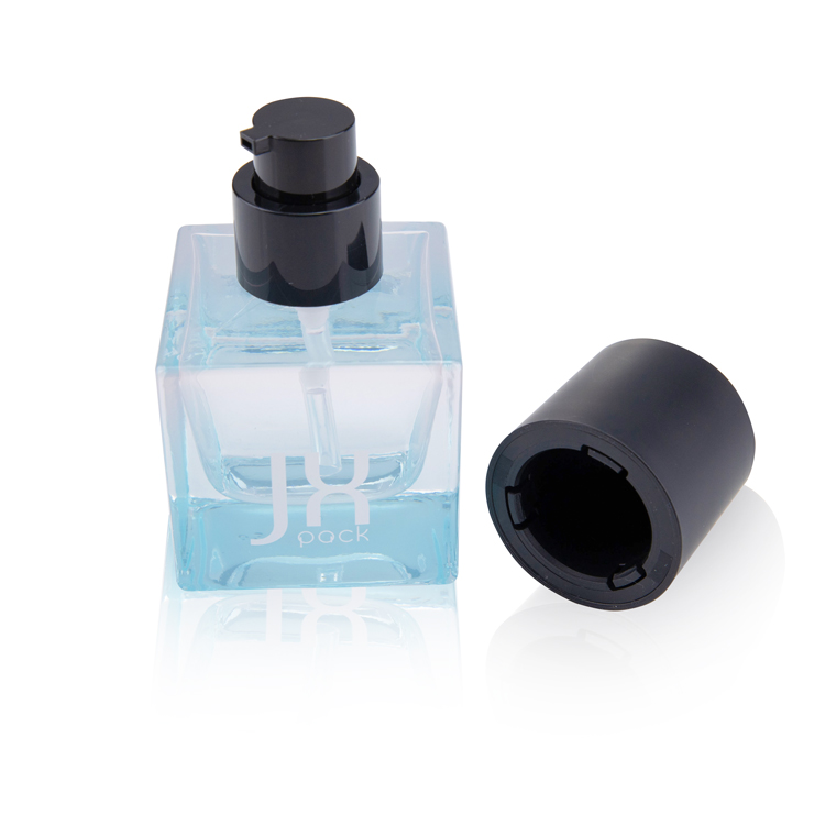 Luxury Clear 30ml 1oz Square Cosmetic Flat Liquid Bottle Foundation Serum Glass Bottle With Black Lotion Pump
