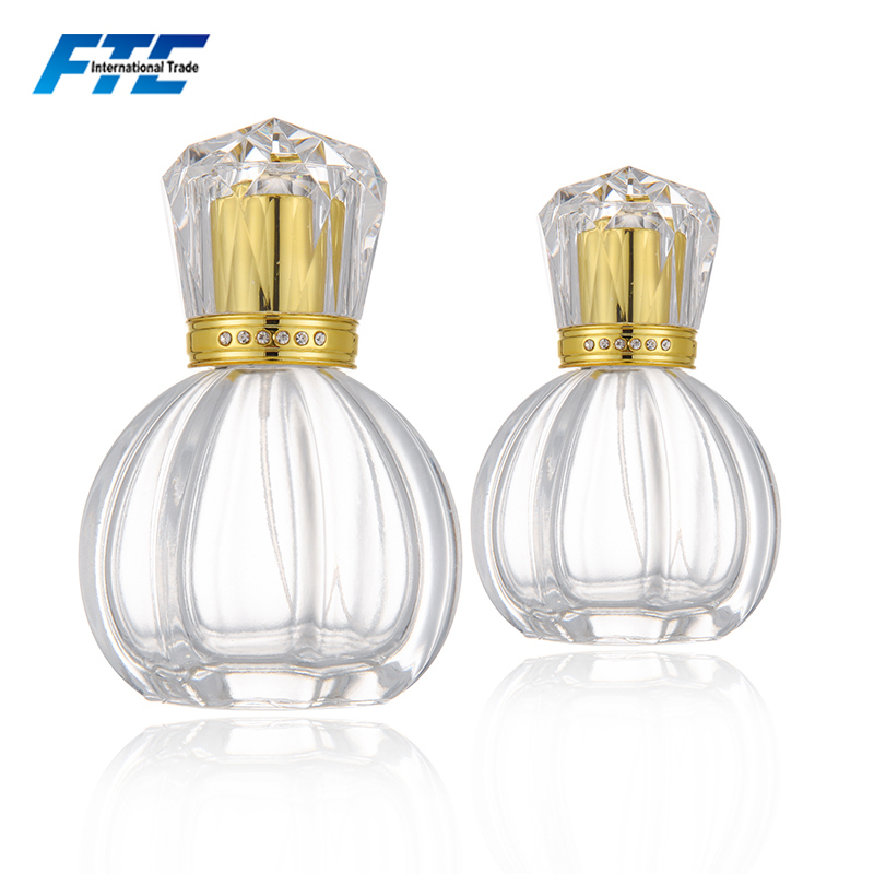 Luxury Clear Crystal Diamond Round Perfume Bottle 50ml