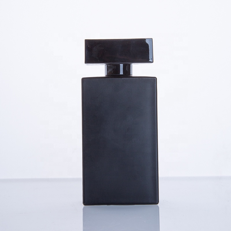 Luxury Colored White Custom Pink Spray Bottle 100ml Perfume Atomizer Bottle