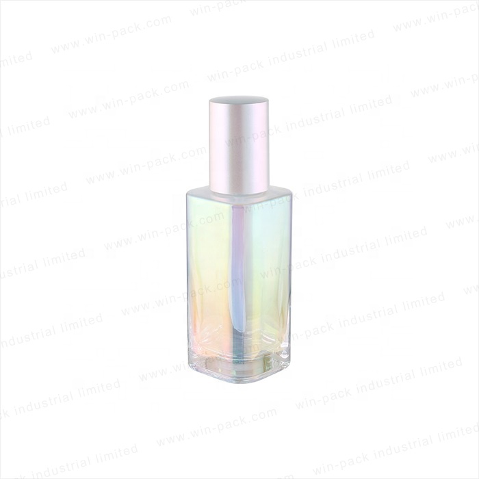 Luxury Cosmetic Lotion Shiny Glass Square Bottle with White Pump 110ml 80ml 40ml