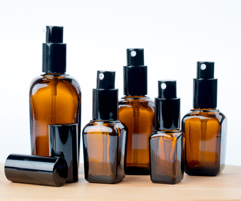 Luxury Cosmetic Packaging High Quality Square Amber Glass Essential Oil Bottle with Dropper