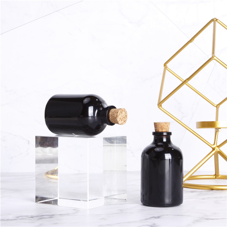 Luxury Cosmetic bottles Glass Empty Makeup jars Body Lotion Bottle Black Set from Vanjoin factory