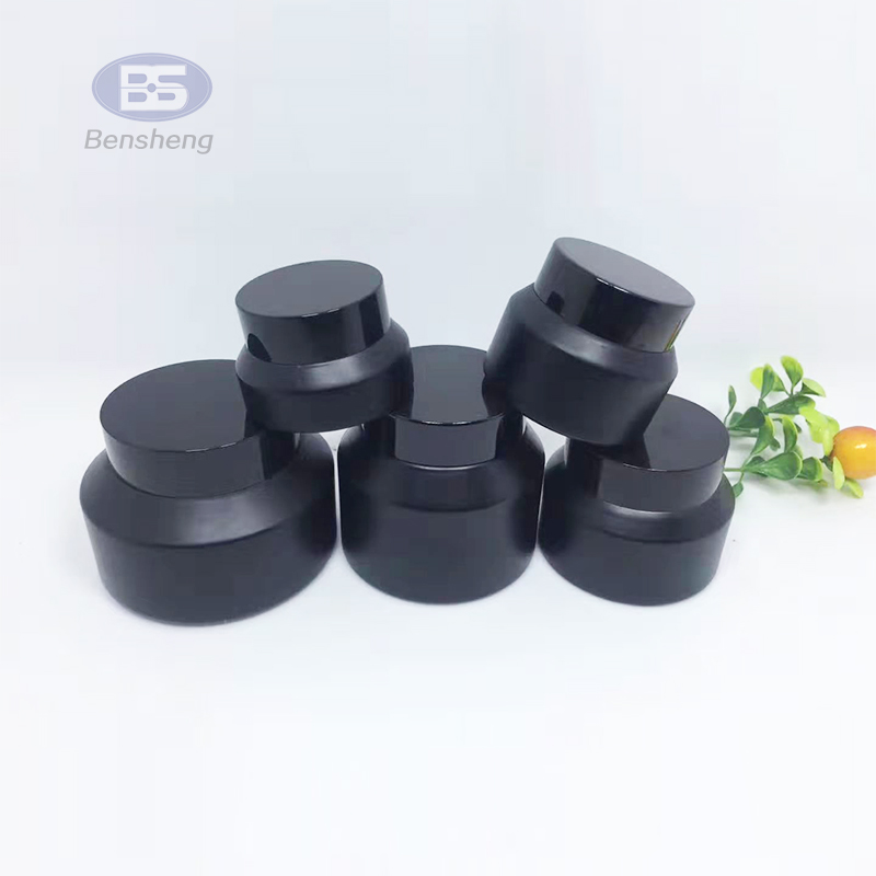Luxury Cosmetics Packaging Straight Round 30ml Glass Foundation Bottle with Beauty Pump