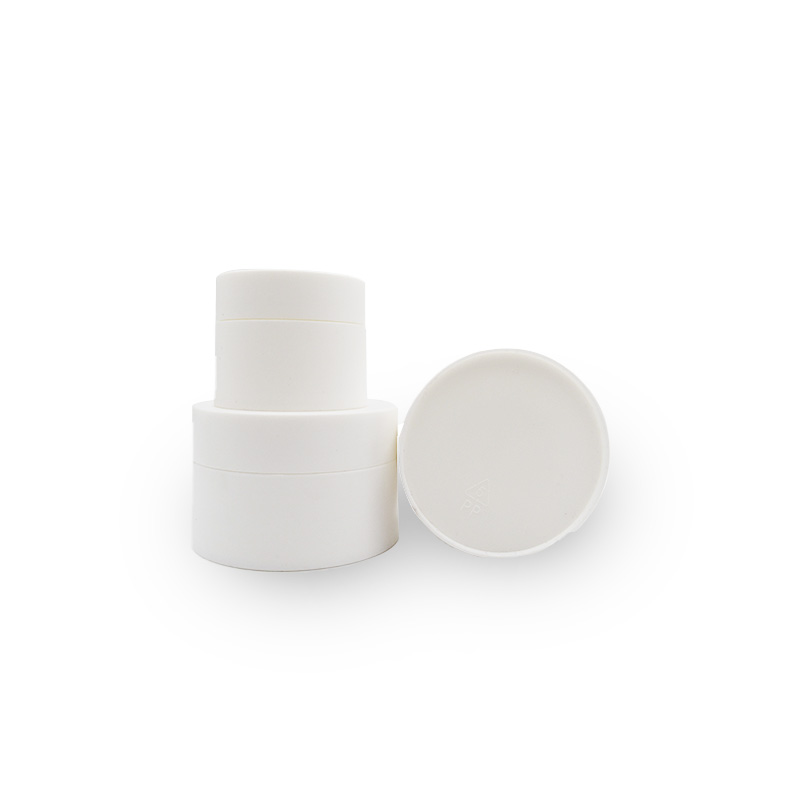 Luxury Cosmetics Storage Container 3g 5g 10g 30g 50g 100g black white PET double walled plastic Jar with plastic screw lids