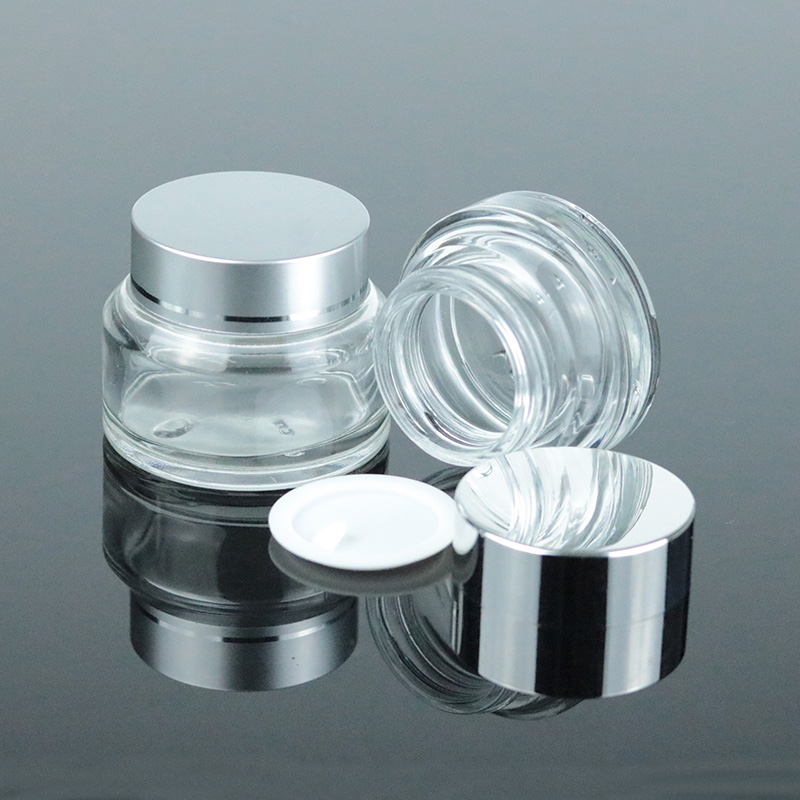 Luxury Custom Empty Glass Jar Cosmetic Packaging With UV Silver Lid for Cream (GJM42)