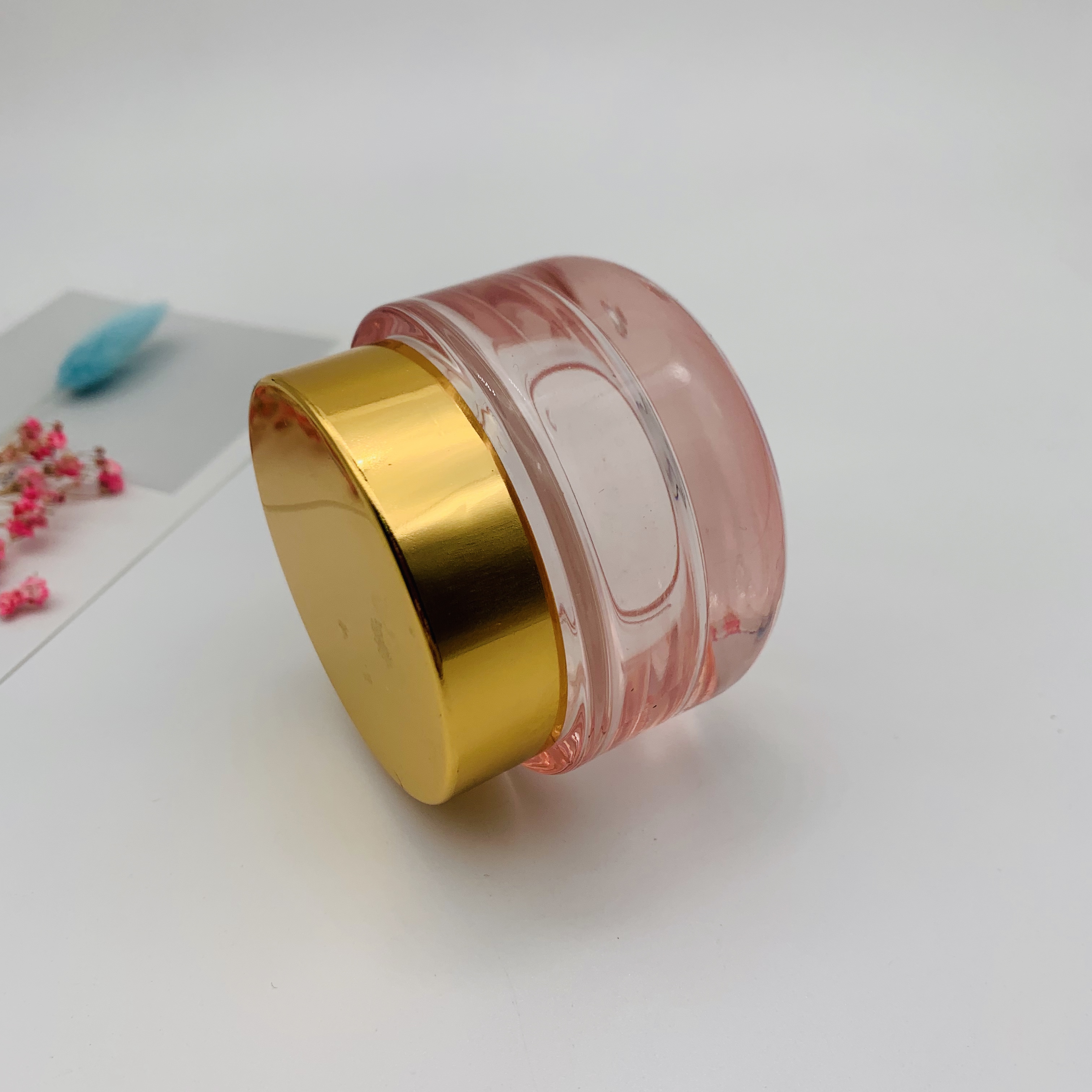 Luxury Custom Empty Pink Cream Glass Cosmetic Jar With Gold Lid 30g