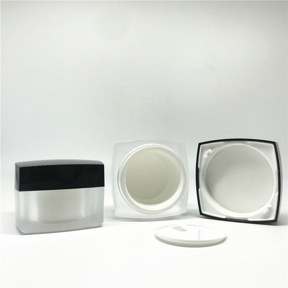 Luxury Empty Frosted Square Acrylic Cosmetic Jar 1oz 0.5oz Mockup Pot