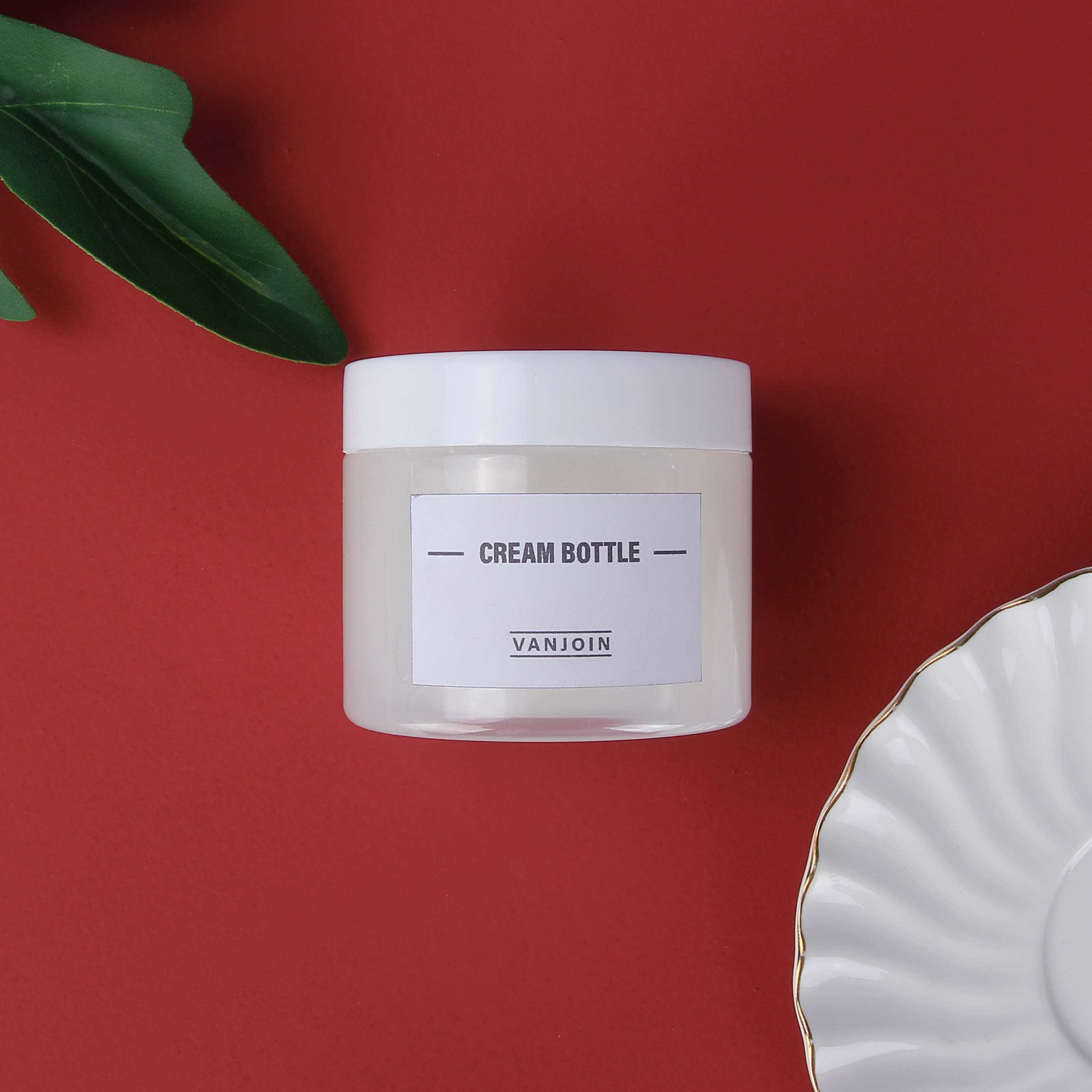 Luxury Empty OEM Cosmetic Containers Biodegradable Cosmetic Packaging Plastic Cream Jar With Screw Cap For Skincare Products