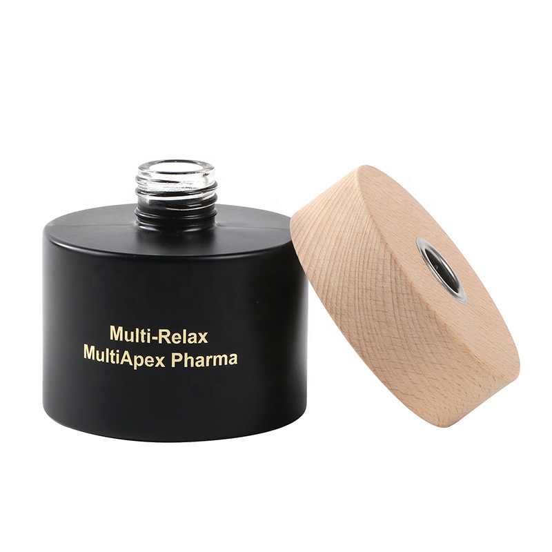 Luxury Matte Black Spray 200ml Glass Diffuser Bottle With Wooden Cap