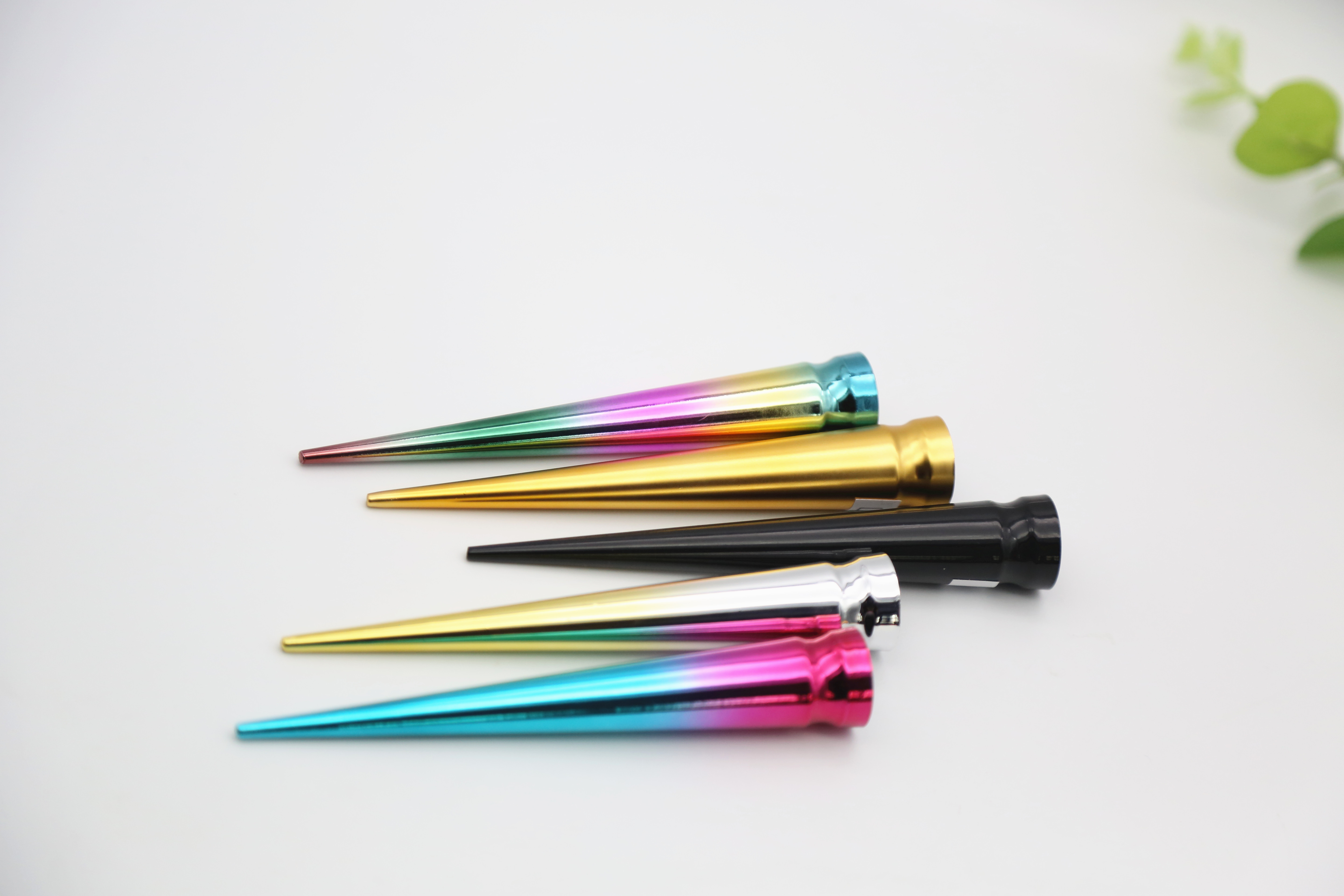 Luxury Metallic Nail Polish Bottle Pointed Lid Glass Personal Care Cap with Brush Reply Whithin 12 Hours HYENPB-349 Painting