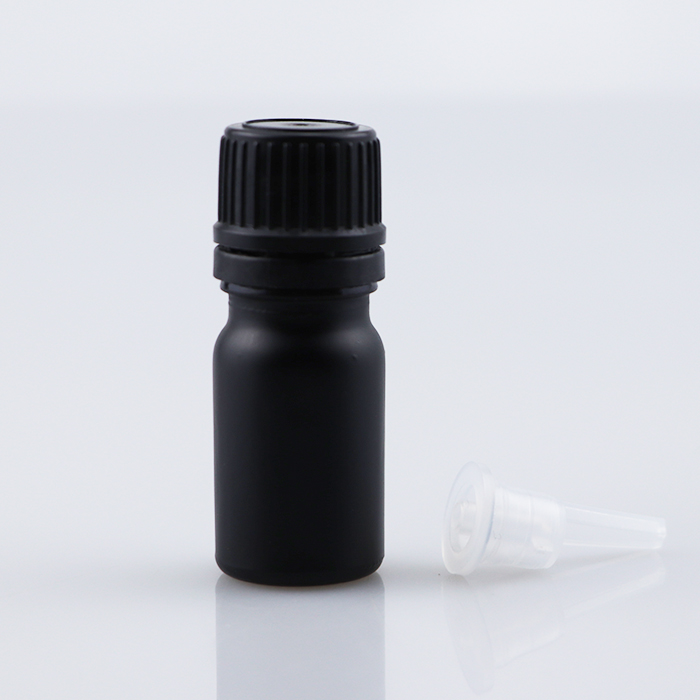Luxury New Design clear green blue amber Color Glass essential oil Bottles with plug and tamper cap
