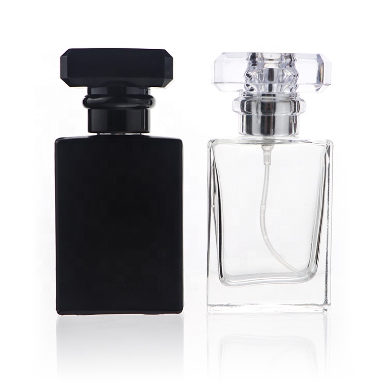 Luxury Rose Cut 30ml Spray Wedding Favor Round Perfume Glass Bottle With Golden Ring Cap