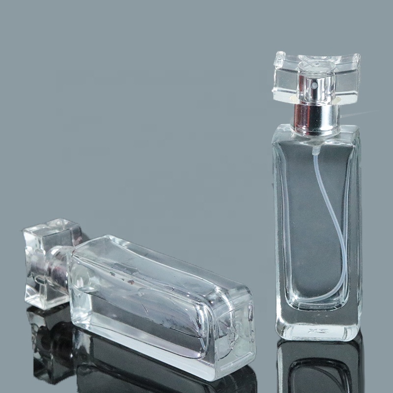 Luxury Wholesale Empty Glass Perfume Diffuser Bottle High Quality Small Glass Perfume Bottle (GPM11)