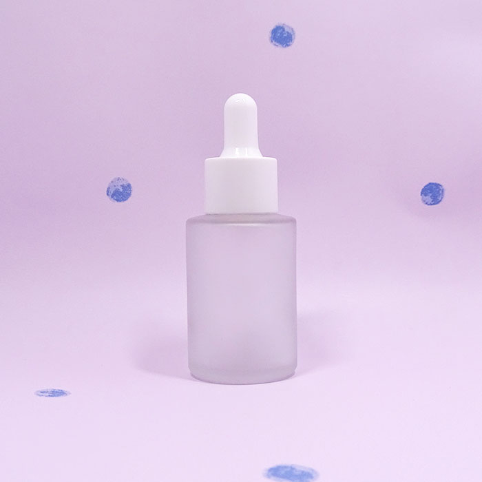 Luxury cosmetic 30ml clear frosted flat glass dropper bottle with cap