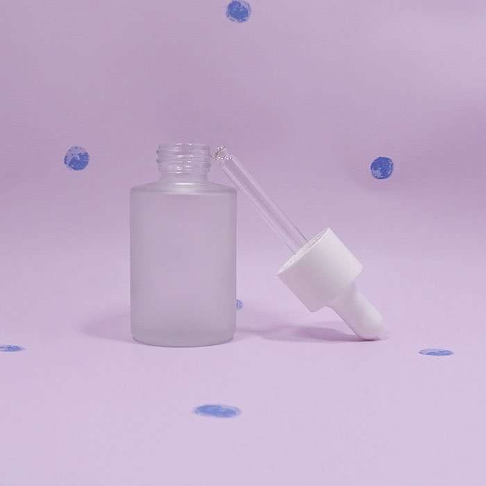 Luxury cosmetic 30ml clear frosted flat glass dropper bottle with cap